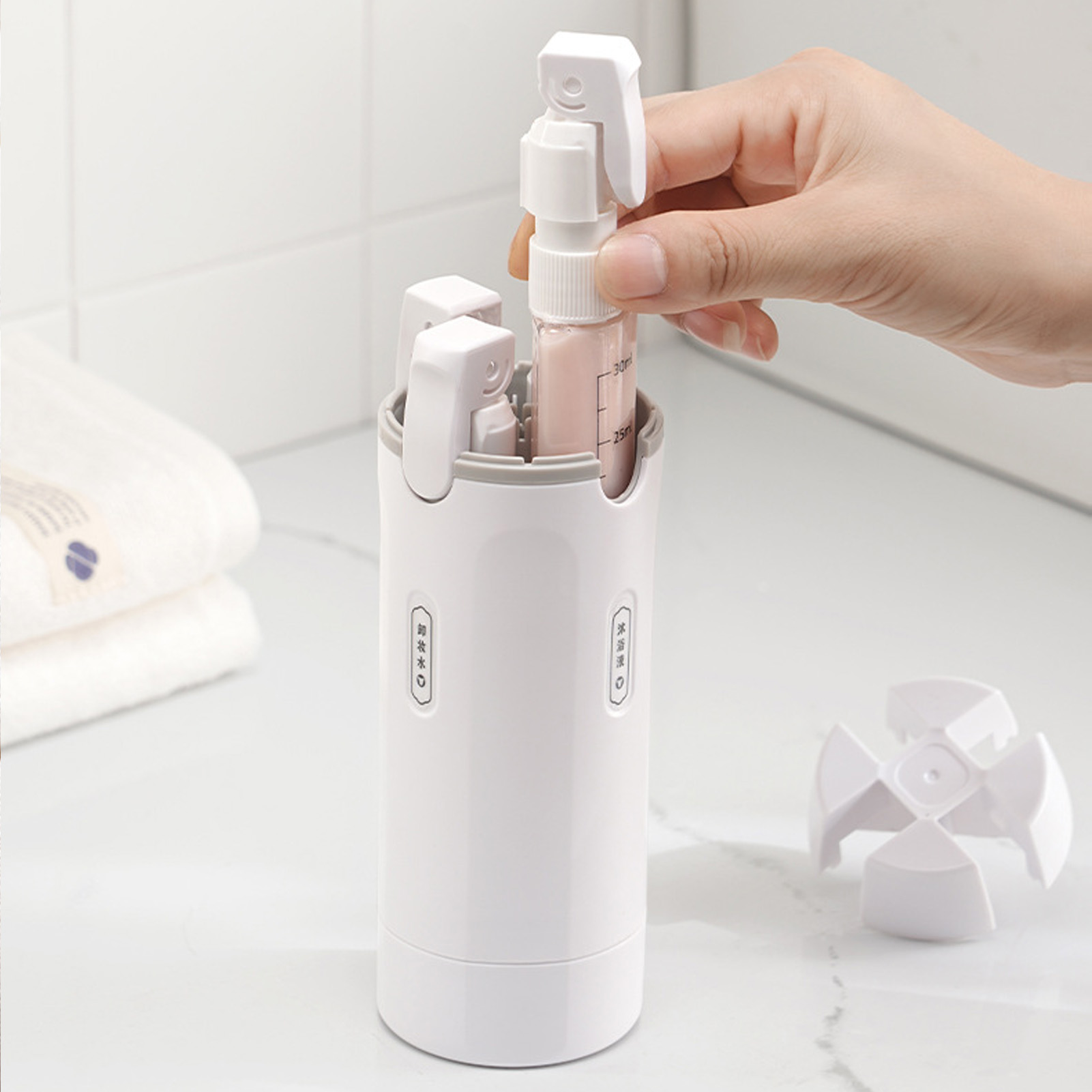 4-in-1 Travel Liquid Dispenser - Dry Shampoo Travel recension och pris